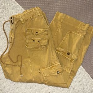 Tahiti cargo pants by Free People SIZE L